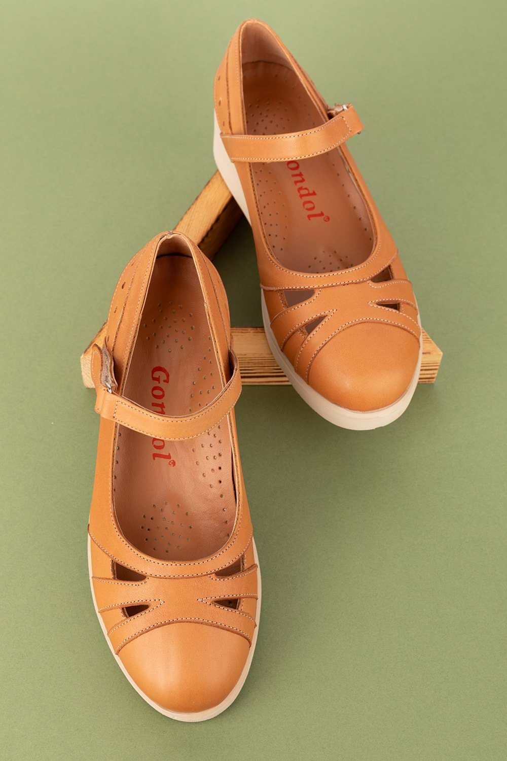 Gondol Hakiki Deri Anatomik Taban Cırtlı Rahat Ayakkabı mlk.5470 - Taba - 41